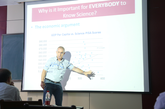 David Fortus教授和Knut Neumann教授来成人vr
访问交流XG836